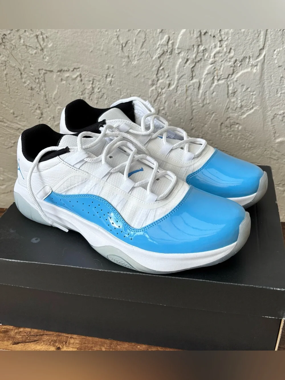 Air Jordan 11 CMFT Low University Blue UNC Men’s Size 11